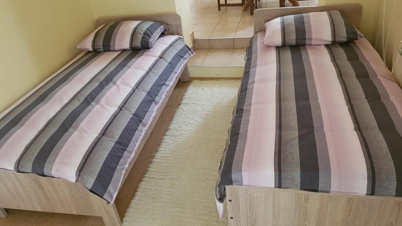 Apartment Nika Šibenik Buitenkant foto